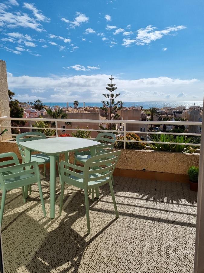 Flamenco Penthouse Sea View & Swimming Pool Leilighet Torrevieja Eksteriør bilde